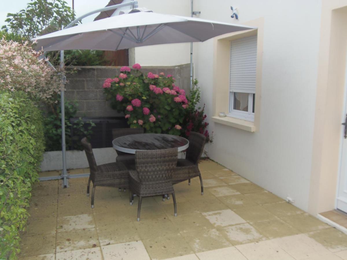 Petite Maison De Vacance กรองด์คอมป์-เมซี ภายนอก รูปภาพ