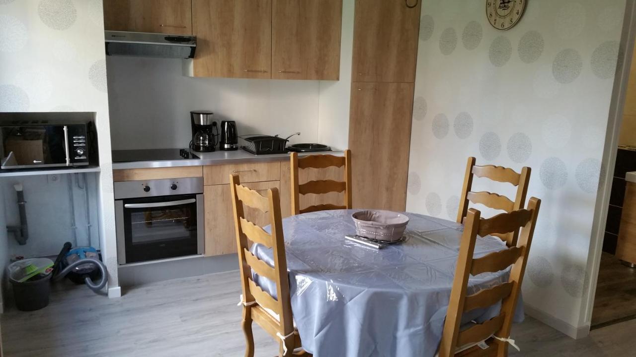 Petite Maison De Vacance กรองด์คอมป์-เมซี ภายนอก รูปภาพ
